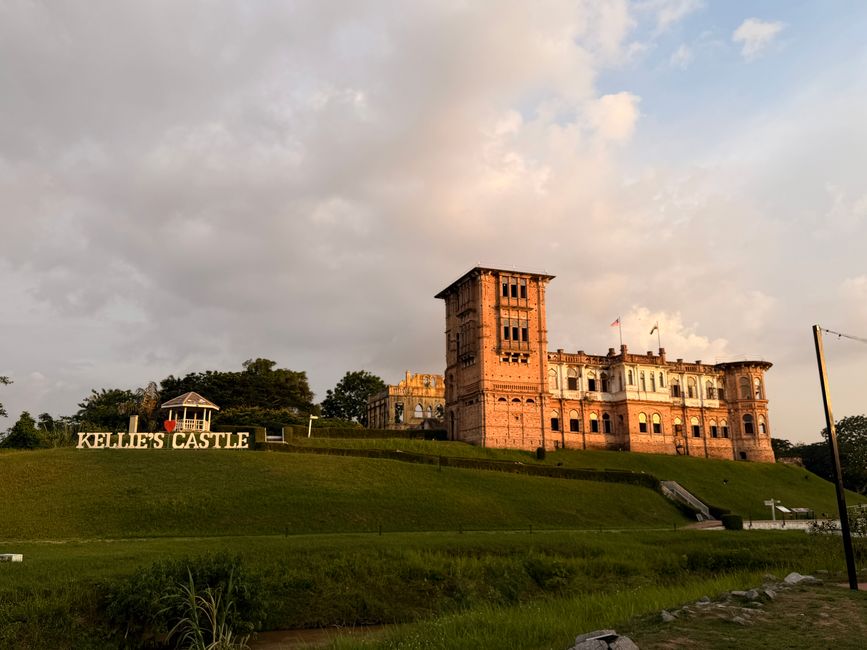 Kellie's Castle Batu Gajah Ipoh golden hour ruins colonial mansion Perak Malaysia