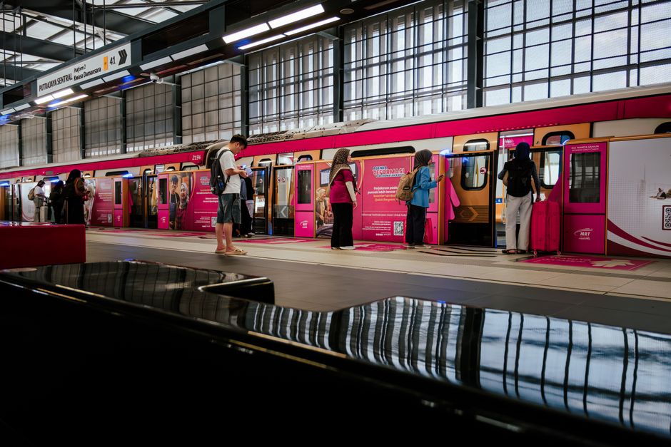 Arriving by Train and Renting a Car: ETS and KTM Station Car Rentals in Malaysia — Ipoh, Butterworth, KL Sentral, and Beyond