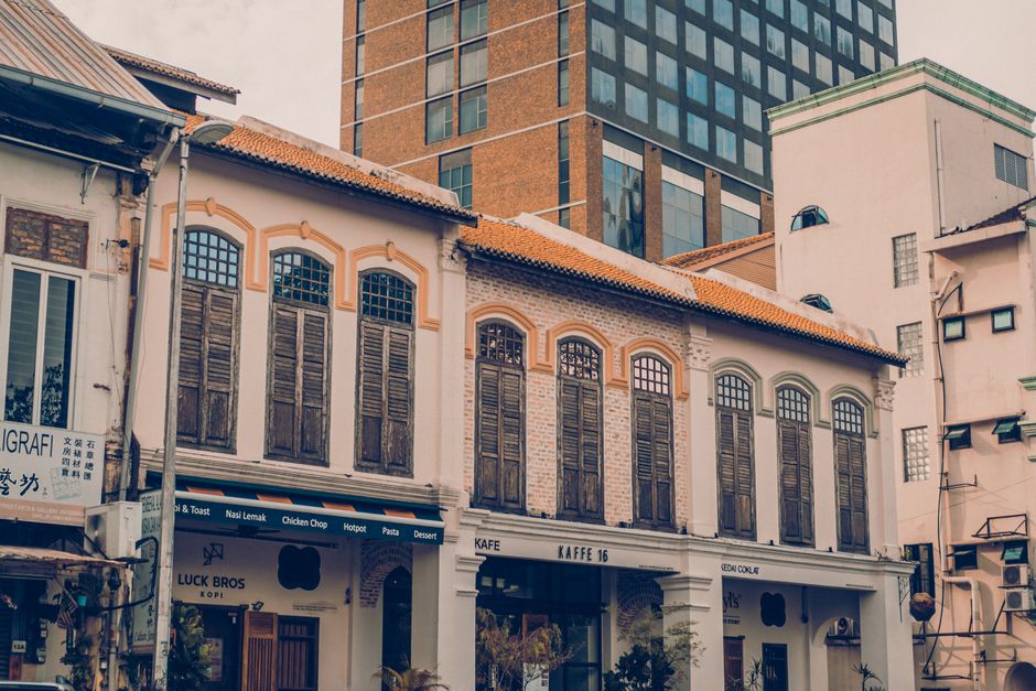 Ipoh Old Town heritage shophouses street coffee morning Malaysia