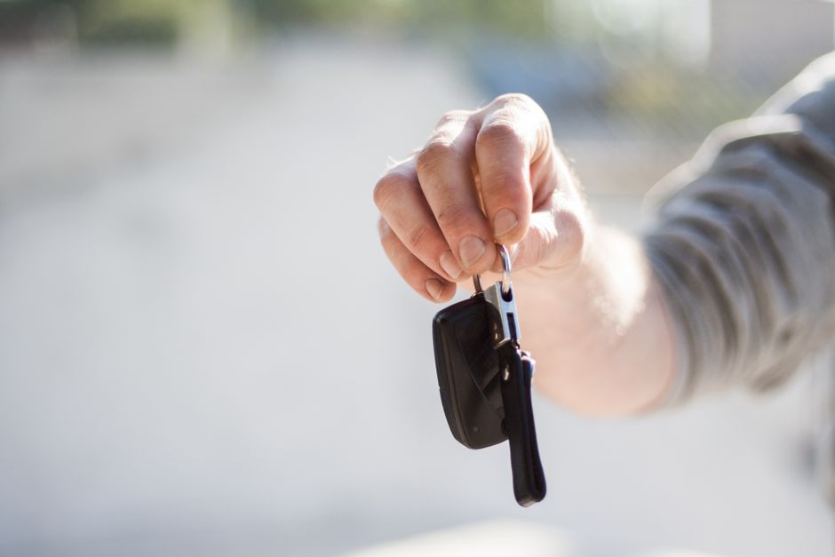 Renting a Car in Johor Bahru as a Singapore Visitor: Cross-Border Tips, Best Pickup Spots, and Top Day Trips from JB