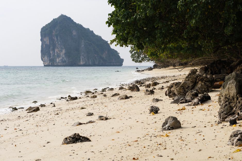 Renting a Car in Krabi: Self-Drive Guide to Ao Nang, Railay Beach, and Day Trips from Krabi Airport